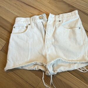 MADEWELL The Momjean Short White size 26